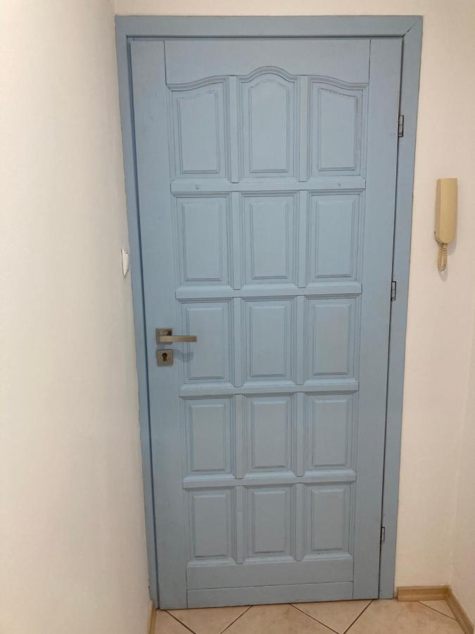 Apartament Uznamska Ambasada 斯维诺乌伊希切 外观 照片