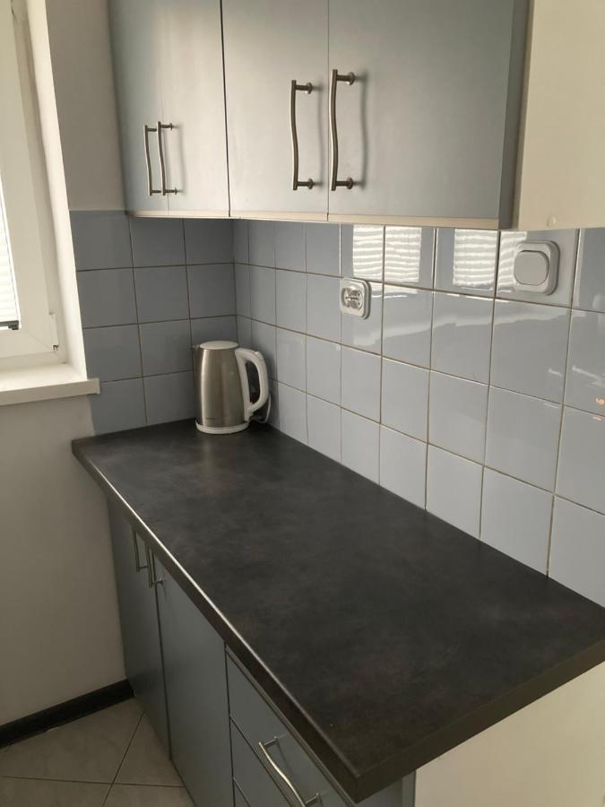 Apartament Uznamska Ambasada 斯维诺乌伊希切 外观 照片