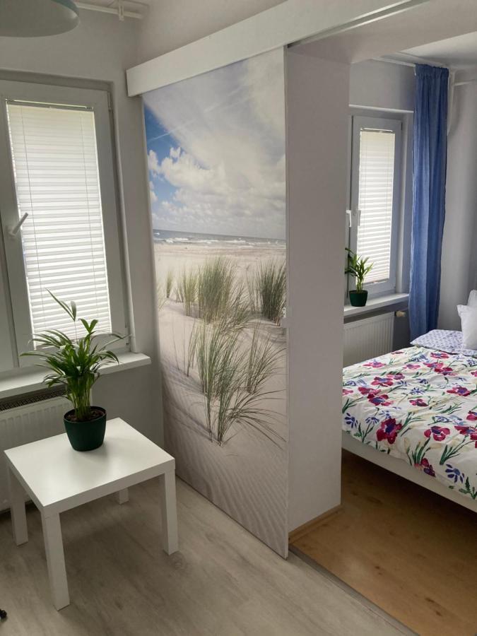 Apartament Uznamska Ambasada 斯维诺乌伊希切 外观 照片